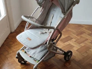 Коляска прогулочная складная