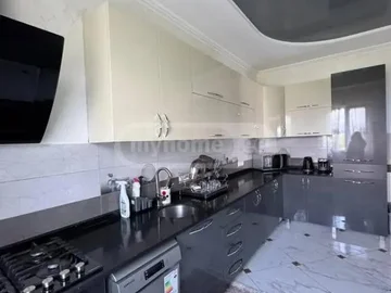 5-комнатный частный дом