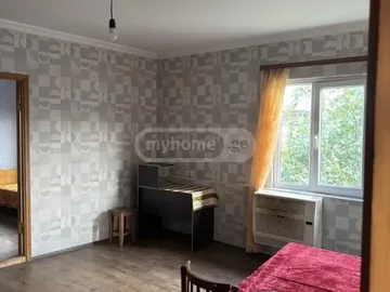 2-комнатная квартира в Тбилиси