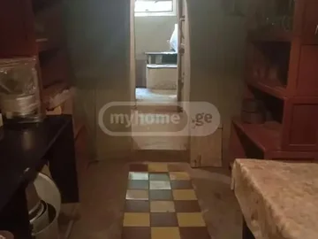 2 комнатная квартира Продаётся. Сабуртало