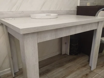Обеденный стол