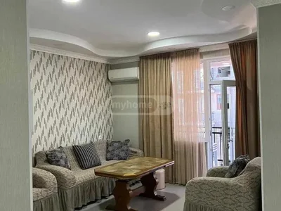 1+1 на 0 Agmashenebeli District