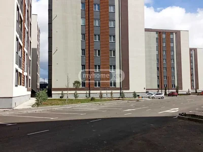 4 room Flat For Sale. Chugureti