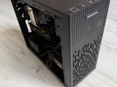 Мощный игровой ПК Ryzen 7 9800X3D / RTX 5070