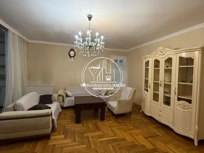 4-комнатная квартира, 80 кв.м, $700