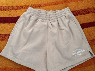 Шорты Abercrombie & Fitch