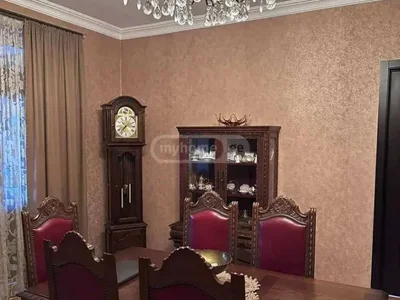 4 комнатная квартира Продаётся. Вера