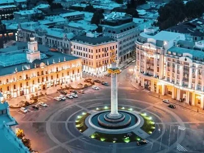 4-комнатная квартира посуточно. Мтацминда