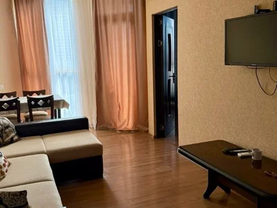 3-комнатная квартира в Orbi Plaza, до конца июня, $600