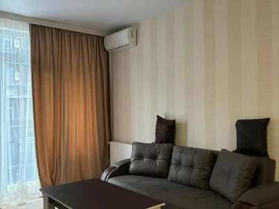 1+1 на Horizons Batumi შერიფ ხიმშიაშვილის გამზირი 49 Khimshiashvili District