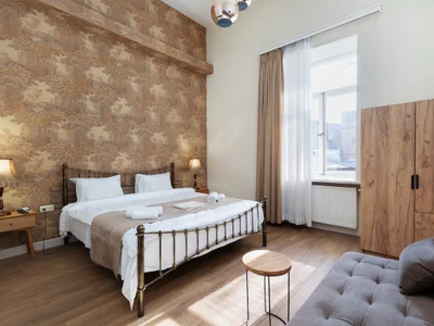 Opera Apartments 1 For rent: 1- and 2-bedroom apartments in a new building. , Area: 45-80 sq.m. , Newly renovated , First line, sea view , Pets allowed , Price: from $500/month Contact: +995 599 99 99 99 Email: operaapartments@gmail.com