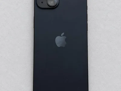 iPhone 15 Plus
