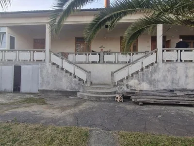 2 room Private House For Rent