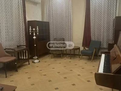 3-комнатная квартира в Тбилиси