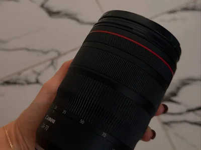 Фотоаппарат Canon R6 и объектив Canon 24-70 RF