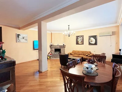 3+1 квартира, 205 кв.м, ул. 26 Мая, $1500