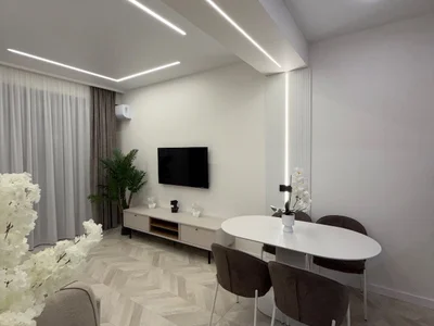 3 room Flat For Sale. Isani