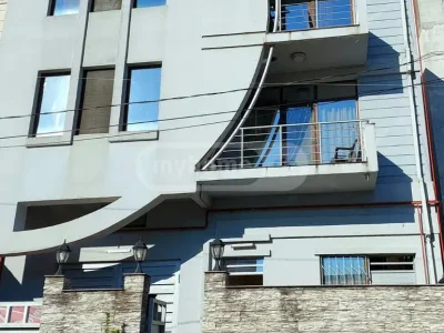 3-комнатная квартира в районе Багратиони