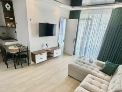 3-комнатная квартира, 80 кв.м, 2 спальни, $850