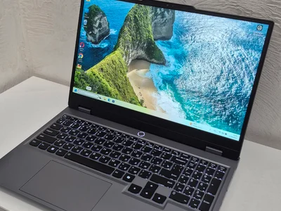 Игровой ноутбук Lenovo LOQ 15ARP9