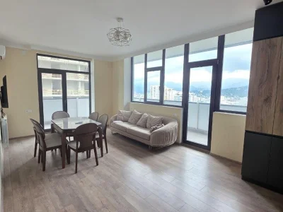 3-комнатная квартира в Intourist Residence