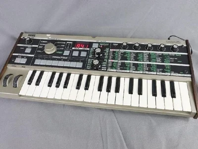 Аналоговый синтезатор MicroKorg