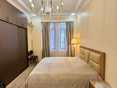 1+1 на ул. Бараташвили, 16, $500