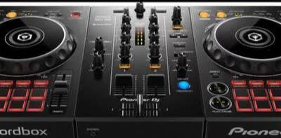 DJ контроллер Pioneer DDJ-400