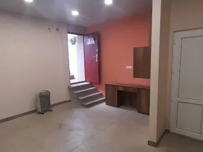 Коммерческое помещение в Сабуртало