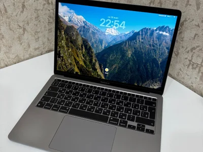 MacBook Air M1
