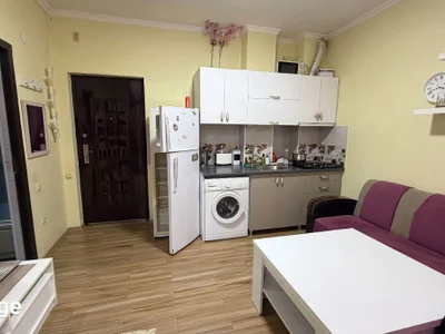В долгосрочную аренду квартира 1+1 в Старом Батуми