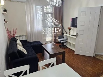 1+1 на Ш. Руставели пр. 41 Rustaveli District