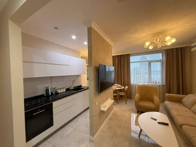3-комнатная квартира с 2 спальнями, ул. Клдиашвили 25, $1300