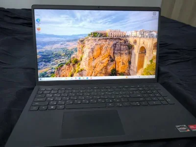 Ноутбук Dell Vostro 15 3515
