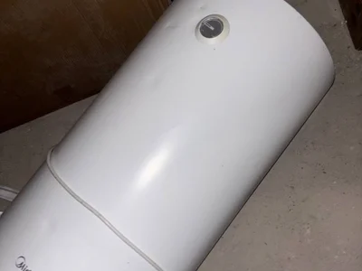 Водяной бойлер Midea 100 литров