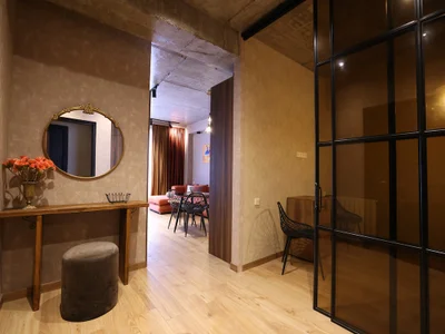 Urban Loft Tbilisi | 2-комнатный лофт в индустриальном стиле с видом