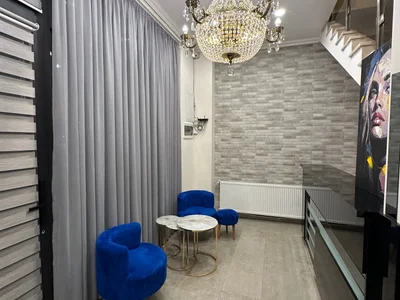 6 room Hotel For Rent. Ortachala