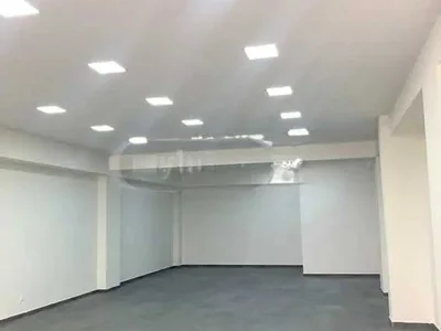 Коммерческое помещение 100 кв.м на Надзаладеви, $1400