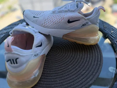 Кроссовки Nike Air Max 270