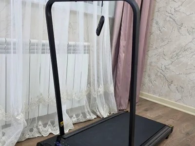 Электрическая беговая дорожка Walking Pad