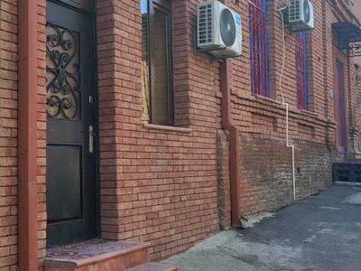 3 room Private House For Sale. Ortachala