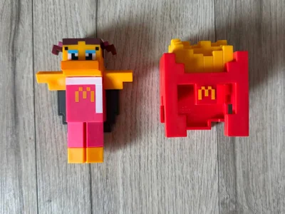 **Игрушки Minecraft из McDonald’s**