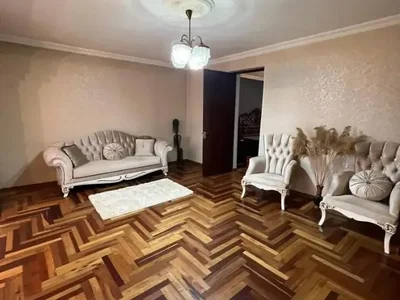 4-комнатная квартира. Исани