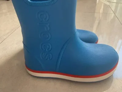 Детские резиновые сапоги Crocs