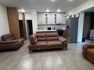 1+1 на улица Шерифа Химшиашвили 22 Khimshiashvili District