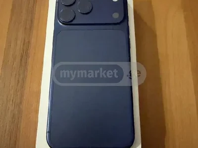 iPhone 17 Pro Max 256GB синий