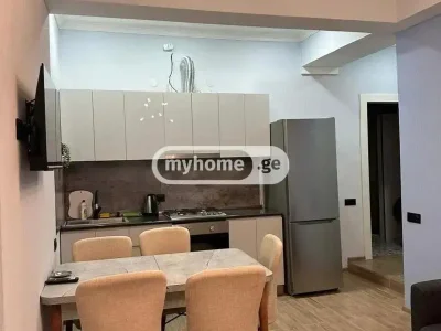 Улица Гиорги Эристави: 2-комнатная, 45,0 м²