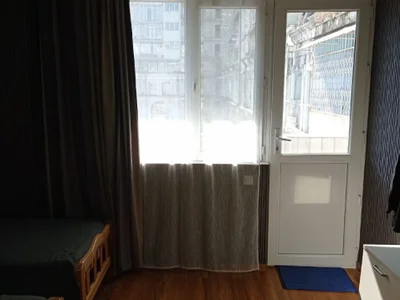 Студия 50 кв.м у Макдоналдса, $300