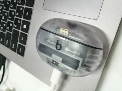 Наушники Beats Studio Buds+