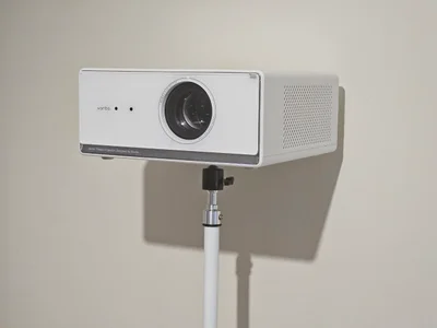 Проектор Wanbo X5 Air со штативом